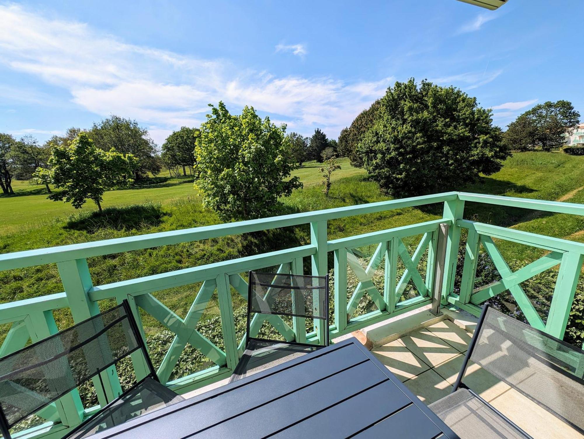 Appartement Avec Vue Sur Golf Pornic Exterior foto